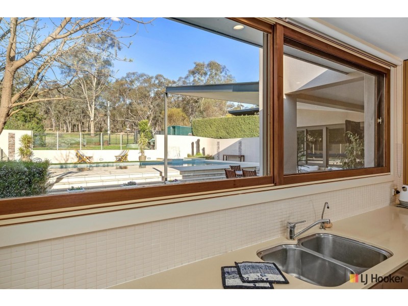 12 Verco Street, Hackett ACT 2602
