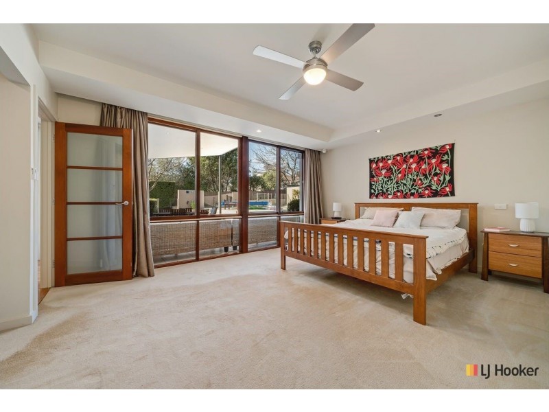 12 Verco Street, Hackett ACT 2602