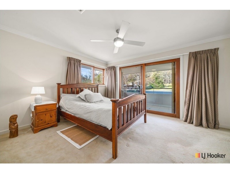 12 Verco Street, Hackett ACT 2602