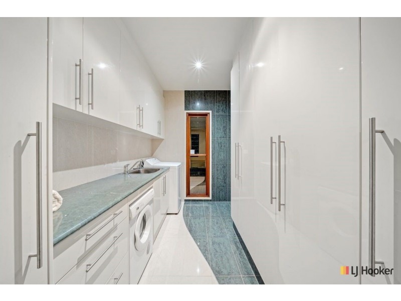 12 Verco Street, Hackett ACT 2602