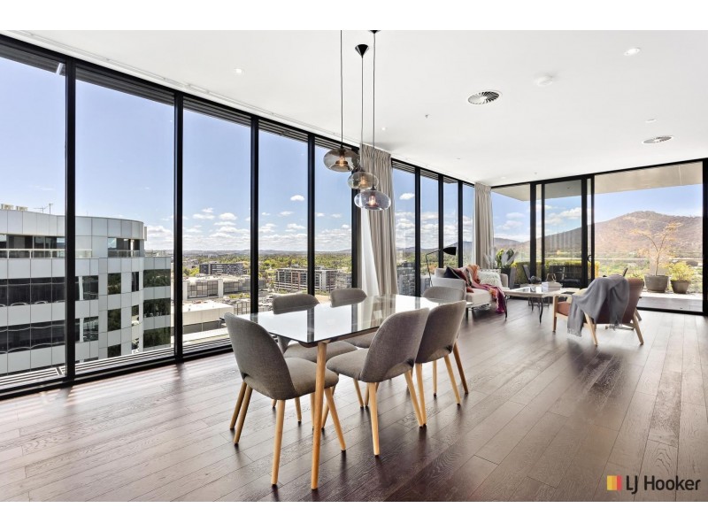1603/240 Bunda Street, City ACT 2601
