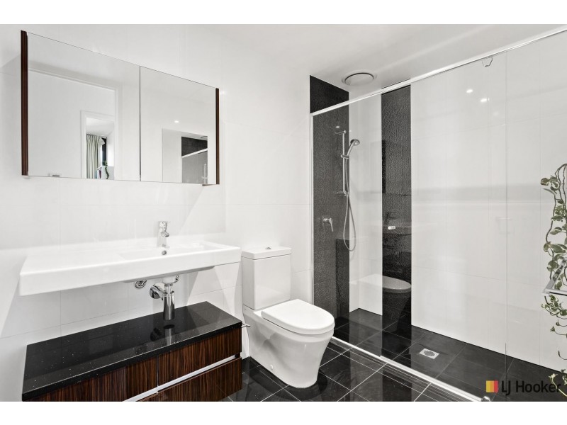 1603/240 Bunda Street, City ACT 2601