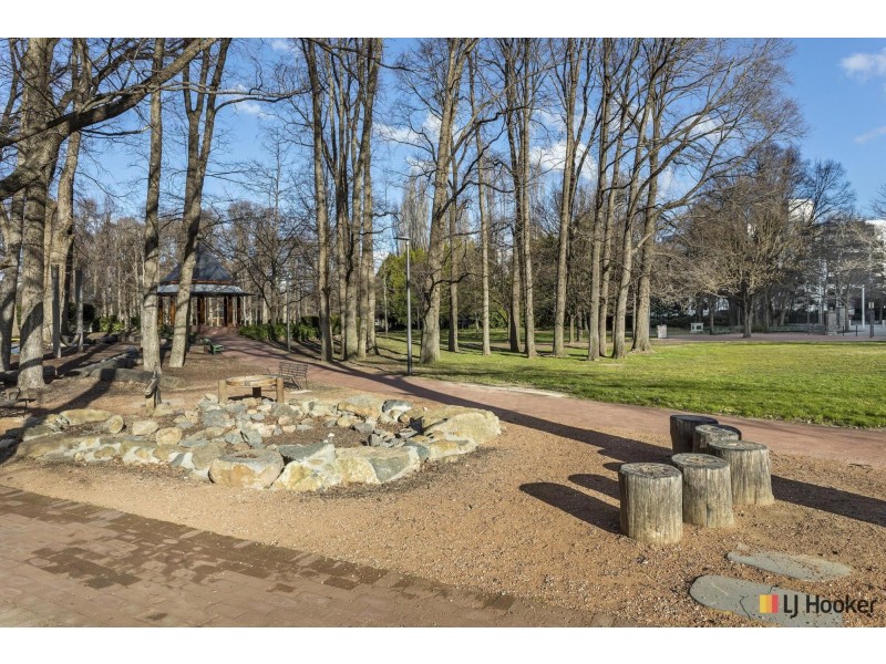 1603/240 Bunda Street, City ACT 2601