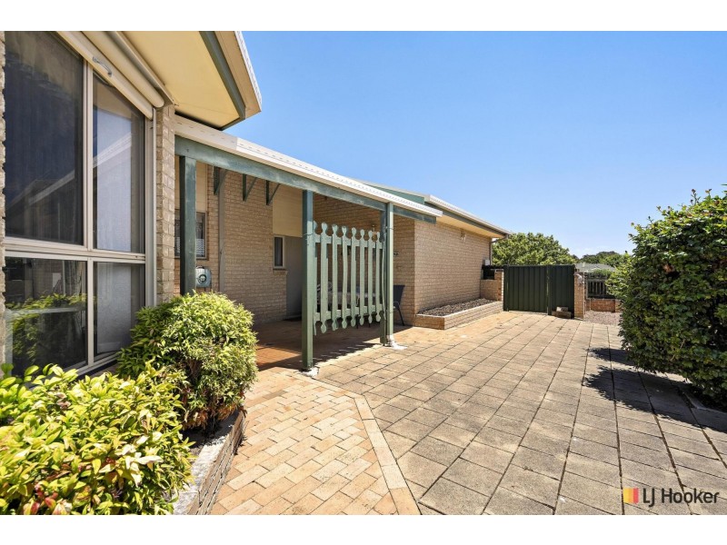 5 Pearcey Place, Dunlop ACT 2615