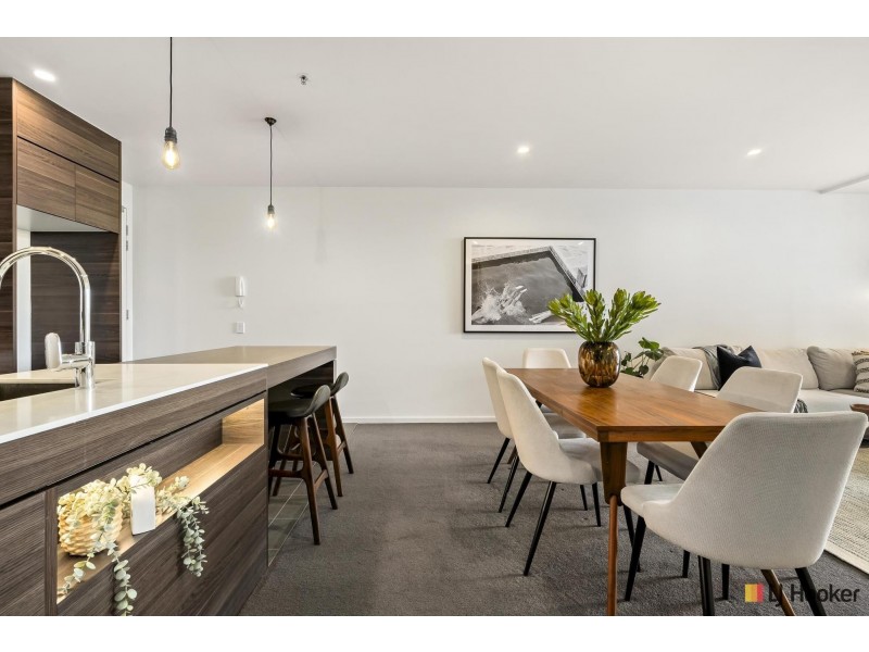 25/45 West Row, City ACT 2601