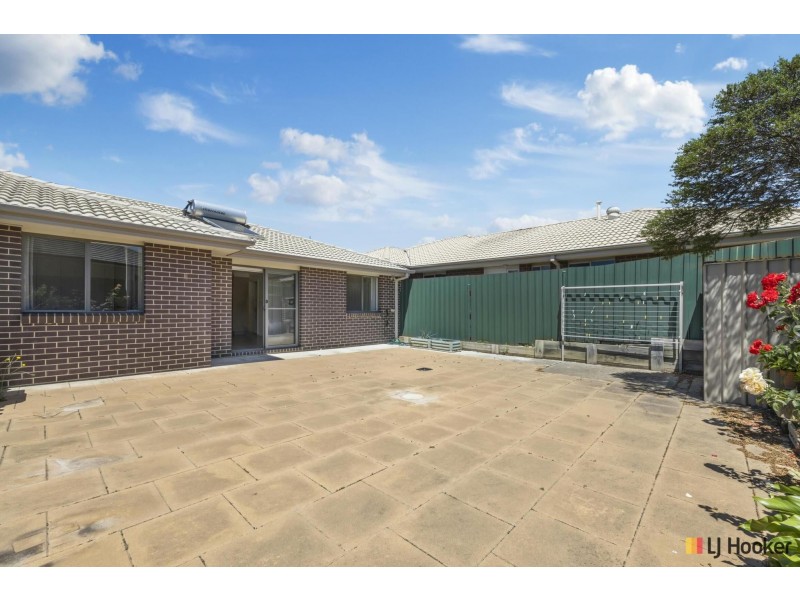 25 Helby Street, Harrison ACT 2914