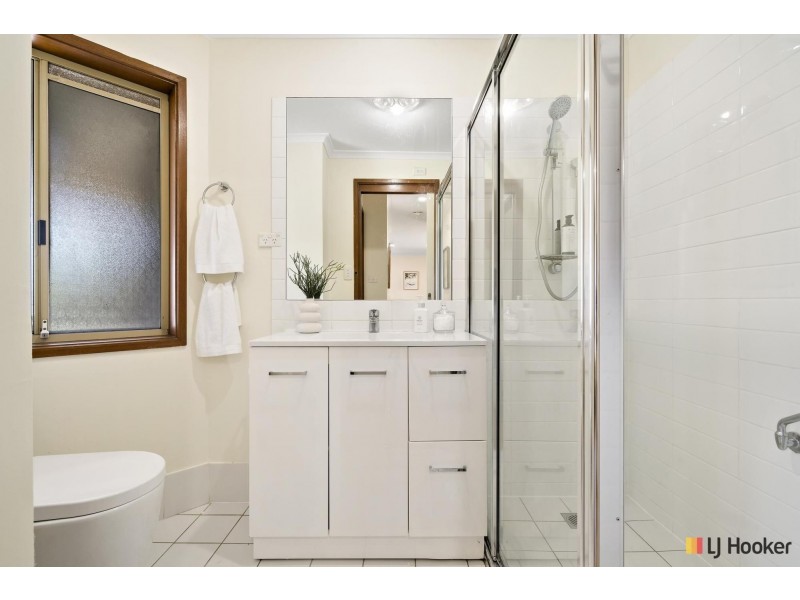 24/9 McClintock Street, Lyneham ACT 2602