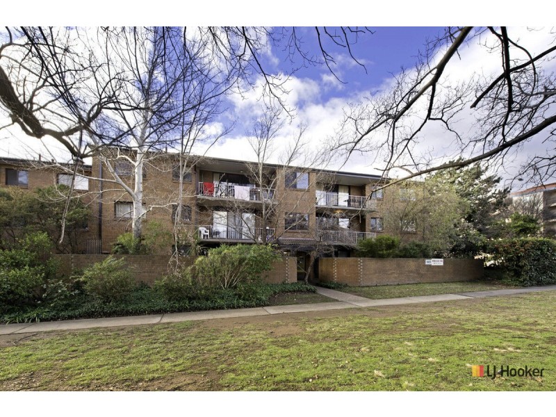 18/103 Canberra Avenue, Griffith ACT 2603