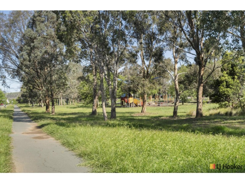 54/141 Mapleton Avenue, Harrison ACT 2914