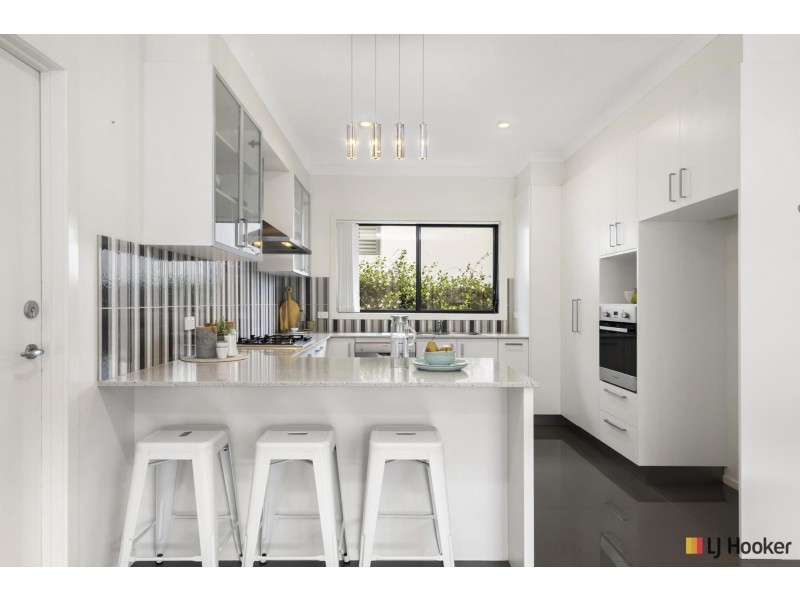 13 Junee Street, Crace ACT 2911