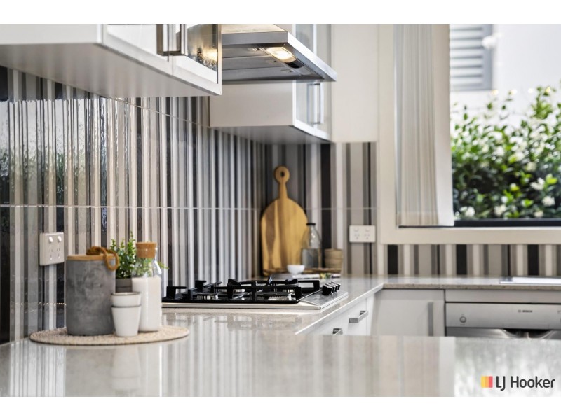 13 Junee Street, Crace ACT 2911