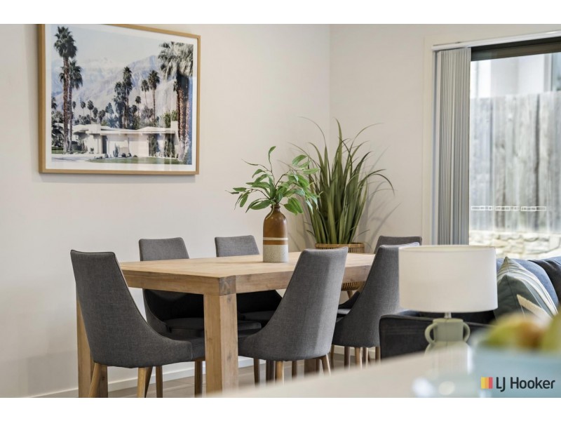 13 Junee Street, Crace ACT 2911