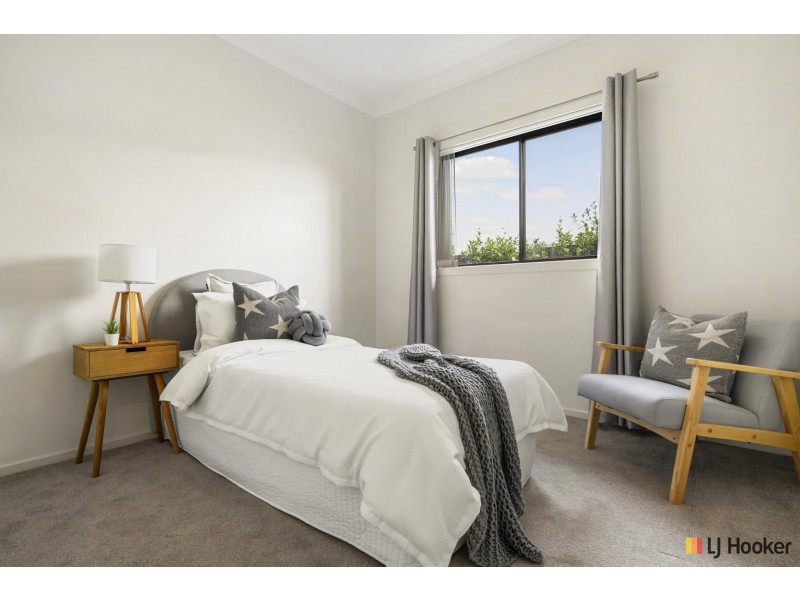 13 Junee Street, Crace ACT 2911