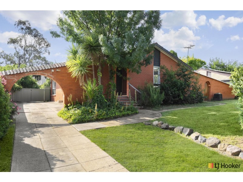 12 Amherst Street, Kambah ACT 2902