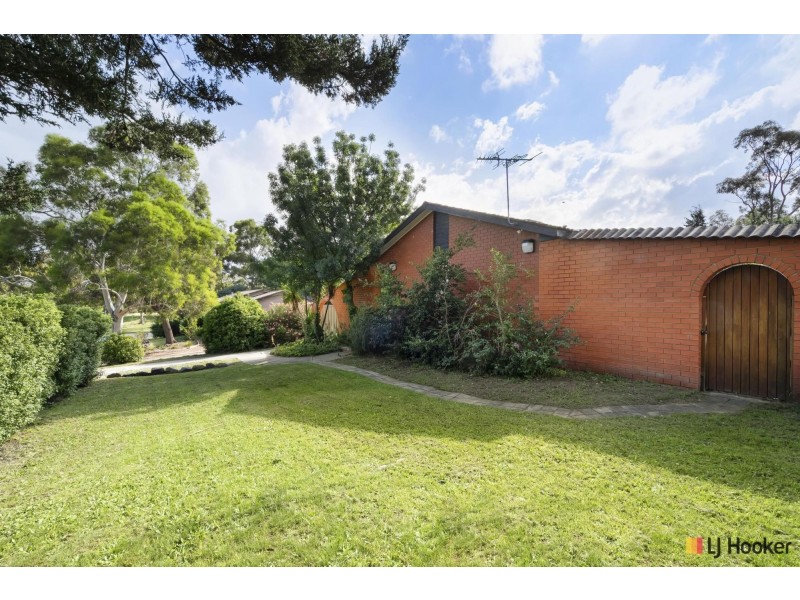 12 Amherst Street, Kambah ACT 2902