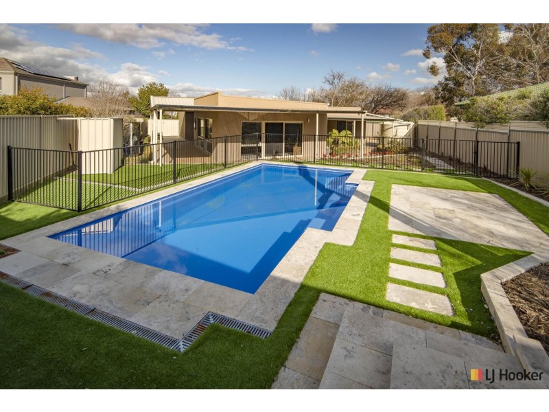 12 Heney Close, Mckellar ACT 2617
