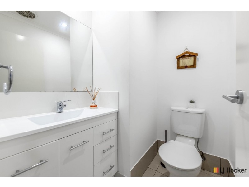 12 Heney Close, Mckellar ACT 2617