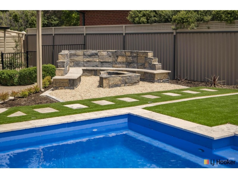 12 Heney Close, Mckellar ACT 2617