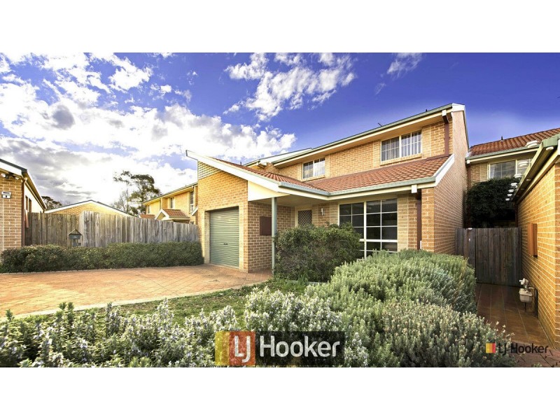 11 Grace Place, Amaroo ACT 2914