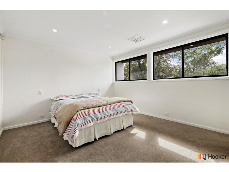 118 Grayson Street, Hackett ACT 2602