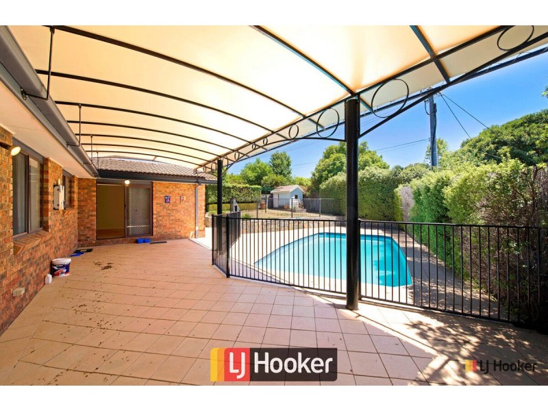 4 Buzacott Place, Mckellar ACT 2617
