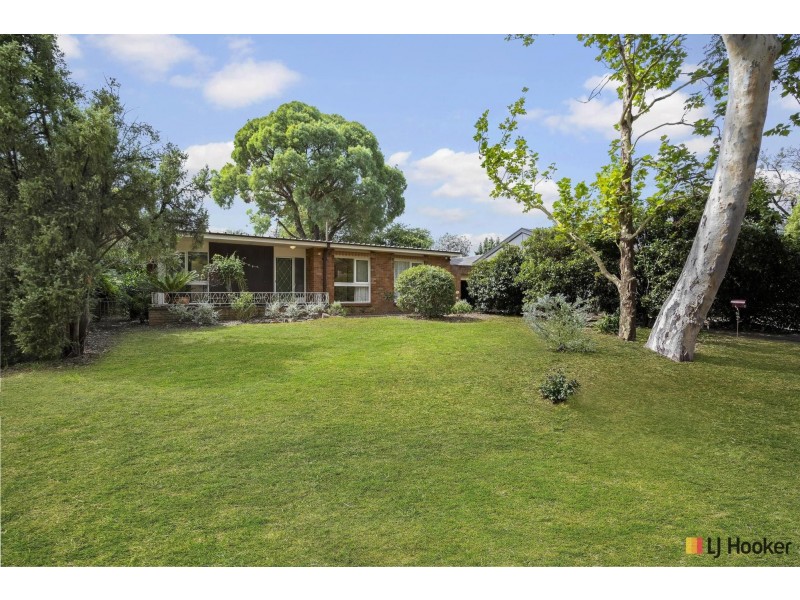 14 Street Place, Watson ACT 2602