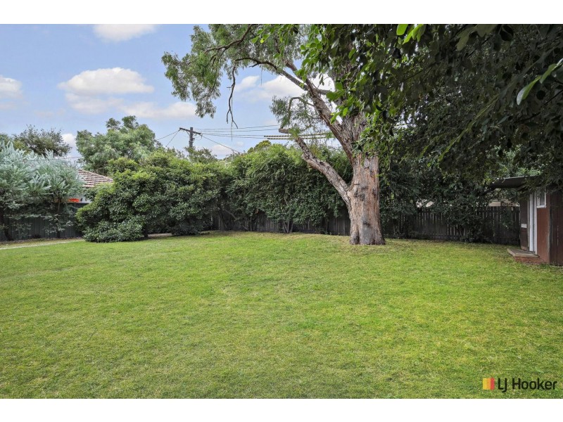 14 Street Place, Watson ACT 2602