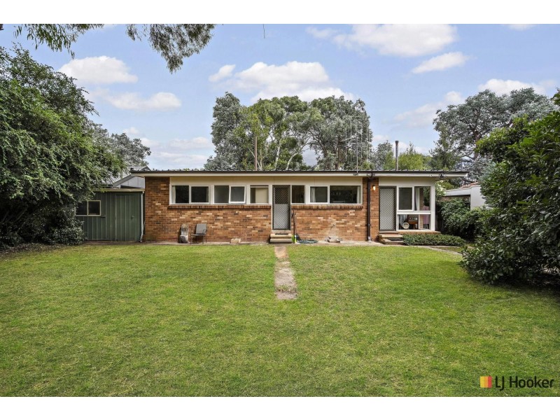 14 Street Place, Watson ACT 2602