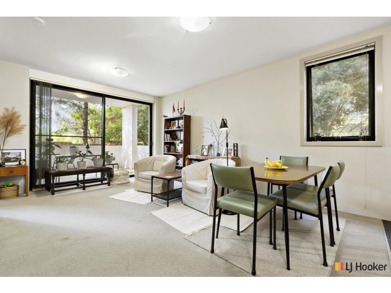 25/3A Stornaway Road, Queanbeyan NSW 2620