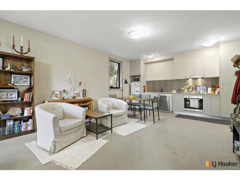 25/3A Stornaway Road, Queanbeyan NSW 2620