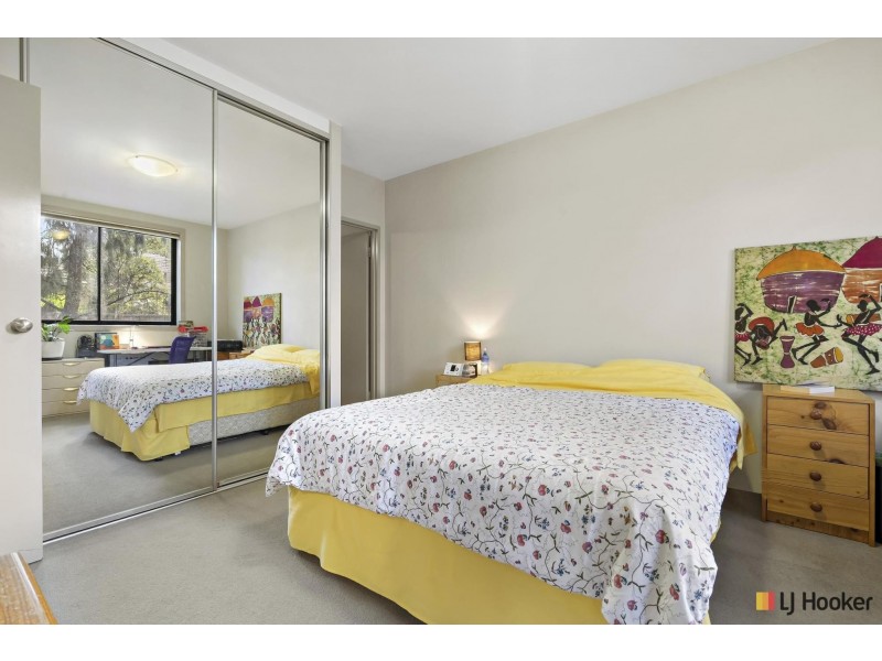 25/3A Stornaway Road, Queanbeyan NSW 2620