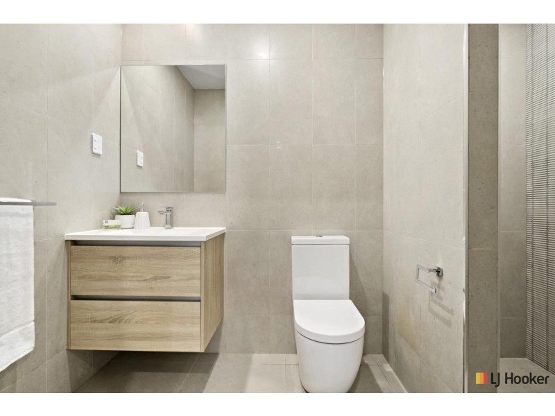2/19 Phippard Court, Watson ACT 2602