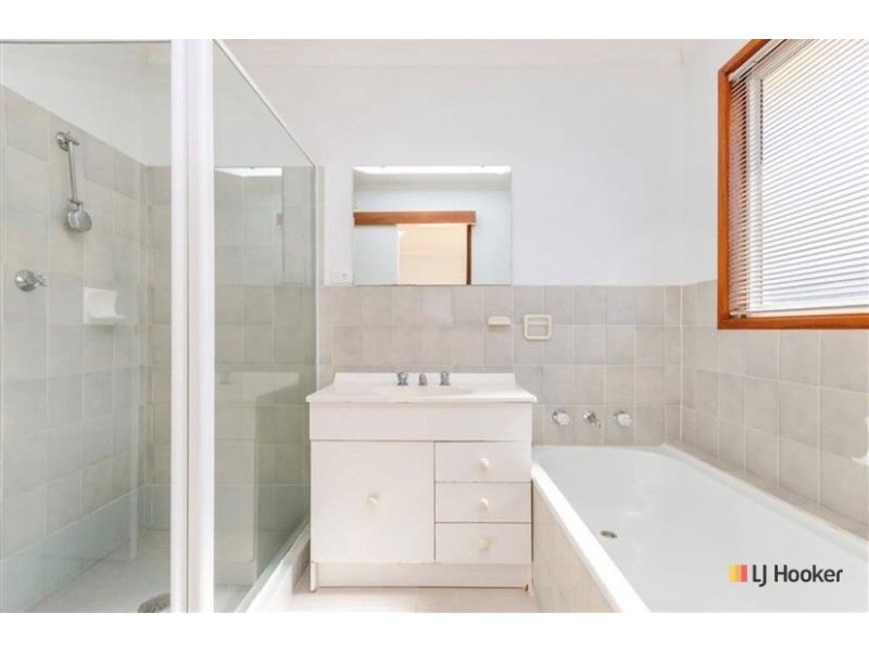 13/32 Fred Williams Crescent, Lyneham ACT 2602