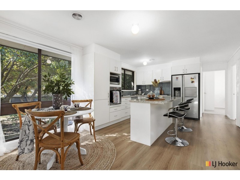 10 Lyall Crescent, Kambah ACT 2902