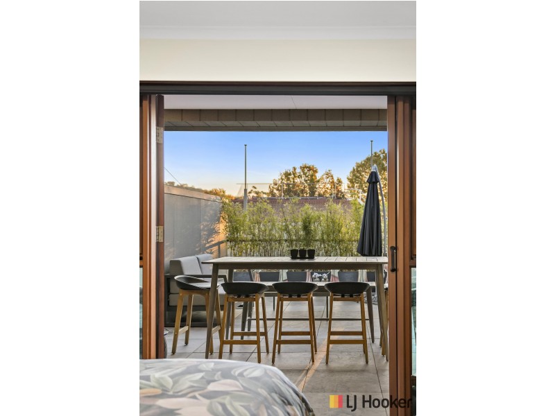 21/18 Captain Cook Crescent, Griffith ACT 2603
