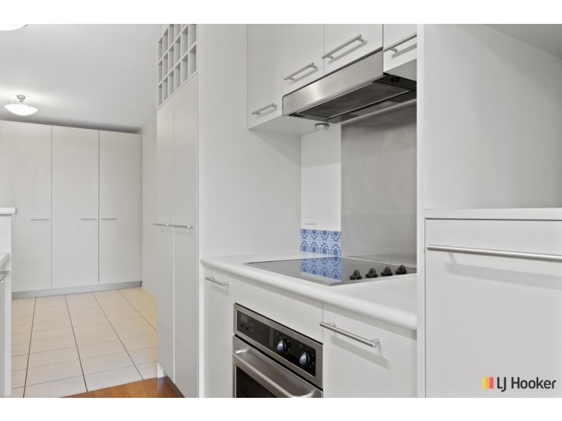 32/12 Challis Street, Dickson ACT 2602