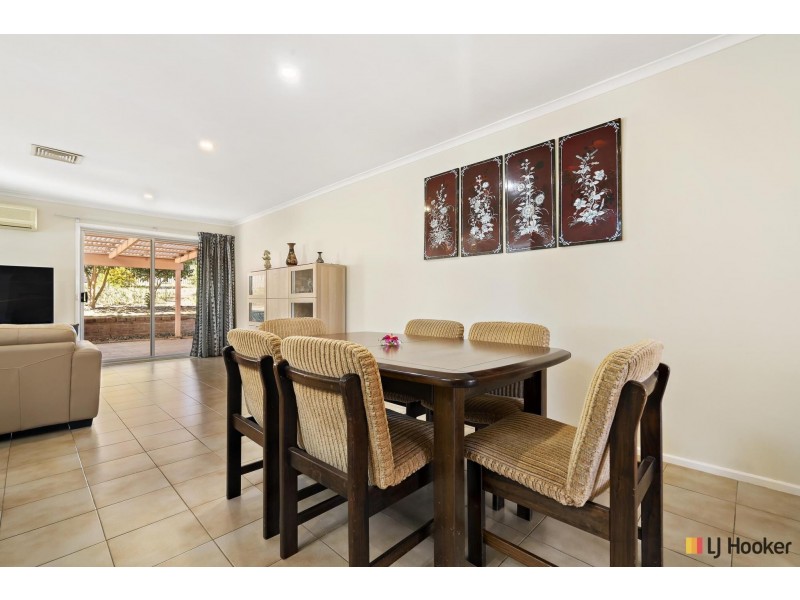 73 Shakespeare Crescent, Fraser ACT 2615