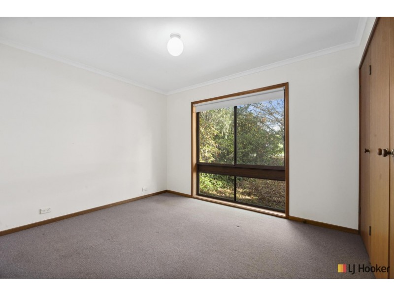 9 Piguenit Close, Lyneham ACT 2602