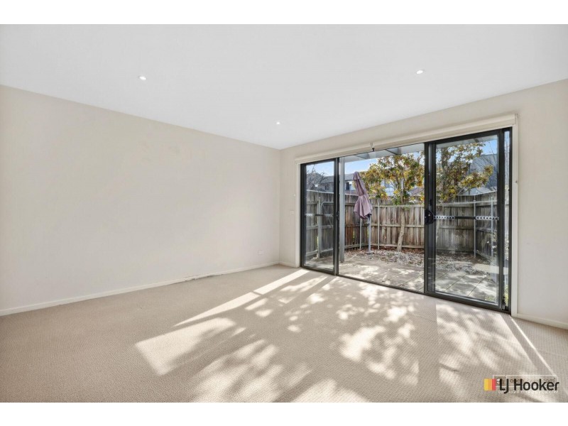55/2 Archibald Street, Lyneham ACT 2602