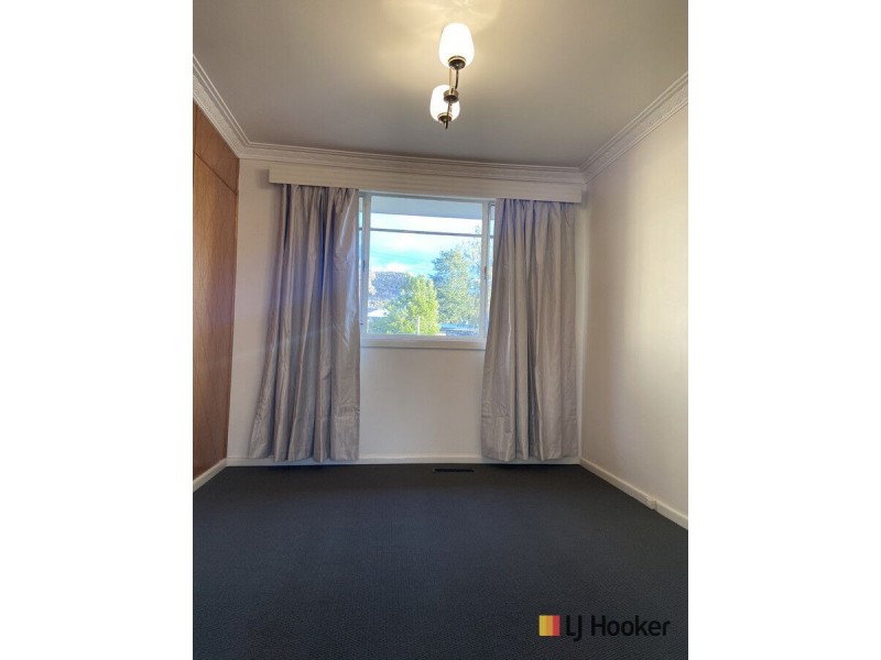 35 Russell Street, Hackett ACT 2602