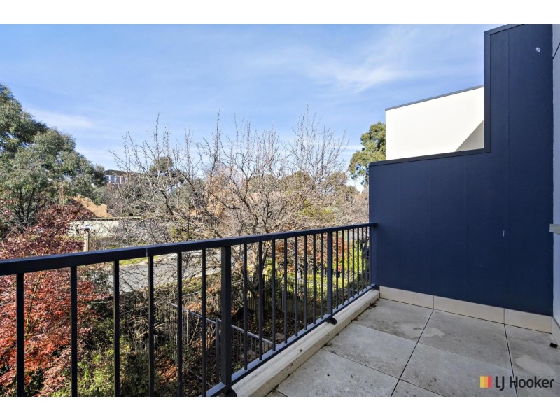 18/15 Oliver Street, Lyneham ACT 2602