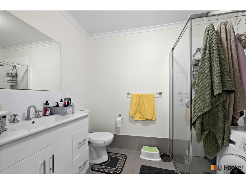 91/75 Elizabeth Jolley Crescent, Franklin ACT 2913