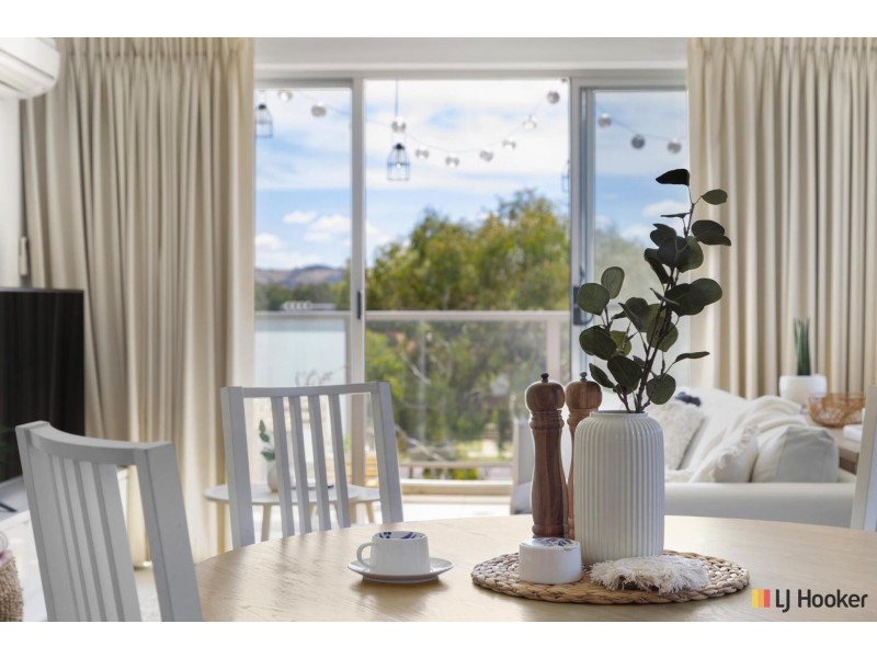 18/329 Flemington Road, Franklin ACT 2913