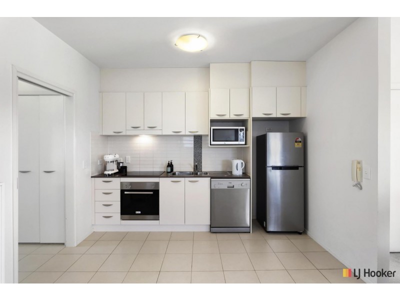 18/329 Flemington Road, Franklin ACT 2913