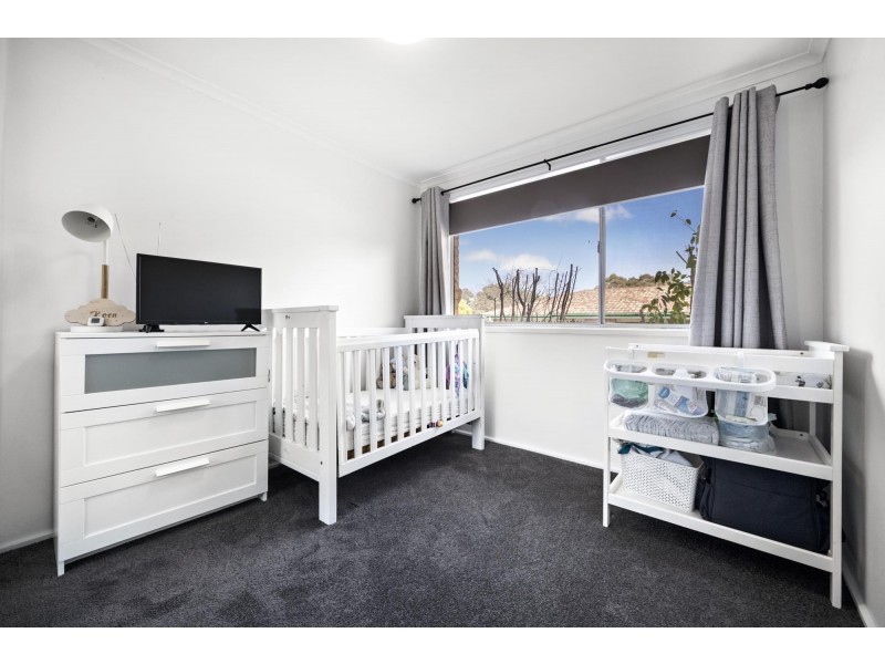 5 Tebbutt Place, Charnwood ACT 2615