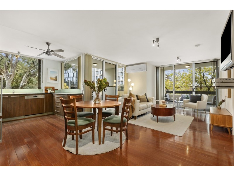 8/12 Challis Street, Dickson ACT 2602