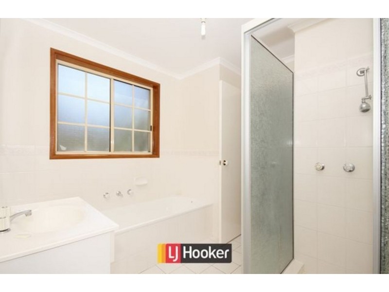 4/2 Jabanungga Avenue, Ngunnawal ACT 2913