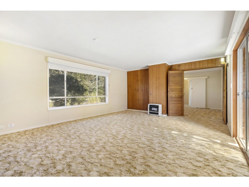 31 Irvine Street, Watson ACT 2602