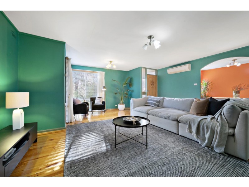 15 Field Street, Watson ACT 2602