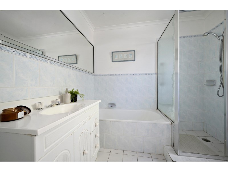 15 Field Street, Watson ACT 2602